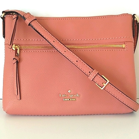 kate spade Handbags - EUC kate spade pink crossbody bag